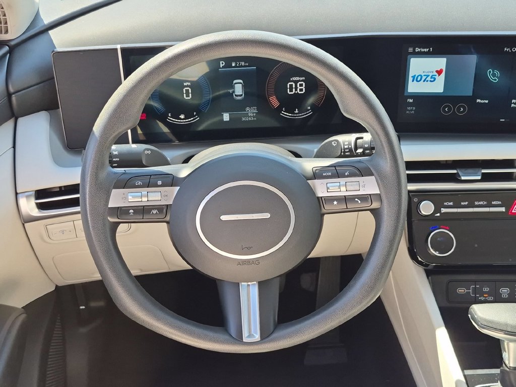 Used 2025 Hyundai Tucson SEL AWD/4WD image 23