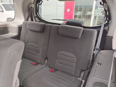 Used 2012 Nissan Pathfinder SV AWD/4WD image 12