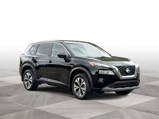 Used 2023 Nissan Rogue SV FWD video 2