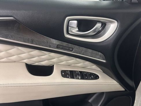 Used 2019 INFINITI QX60 Luxe w/ Limited Package image 9