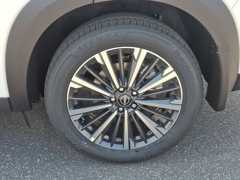 New 2026 Nissan Pathfinder Platinum AWD/4WD image 5