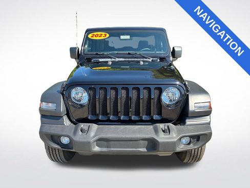 Used 2023 Jeep Wrangler Unlimited Sport AWD/4WD image 9