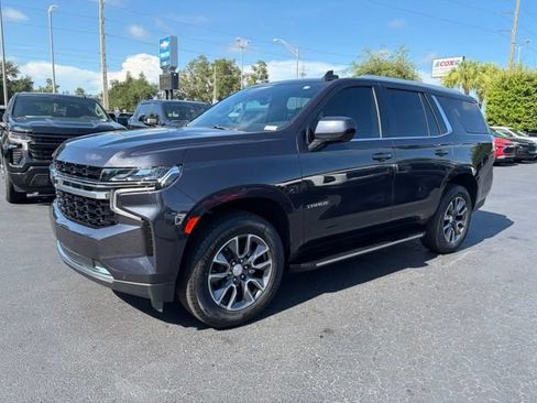 Used 2023 Chevrolet Tahoe LS RWD image 3