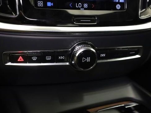 Used 2024 Volvo S60 B5 Plus image 23