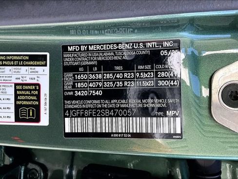 Certified 2025 Mercedes-Benz GLS 580 4MATIC image 16