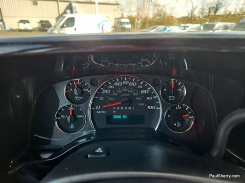 Used 2013 GMC Savana 2500 image 47