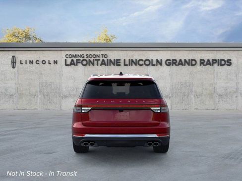 New 2026 Lincoln Aviator Reserve w/ Luxury Package image 5