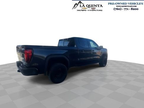 Used 2023 GMC Sierra 1500 AT4 w/ AT4 Premium Package AWD/4WD image 8