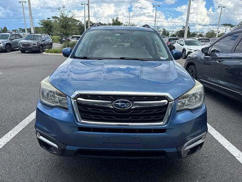 Used 2017 Subaru Forester 2.5i Premium w/ All-Weather Package AWD/4WD image 2