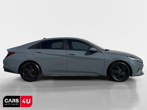 Used 2021 Hyundai Elantra SEL FWD image 8