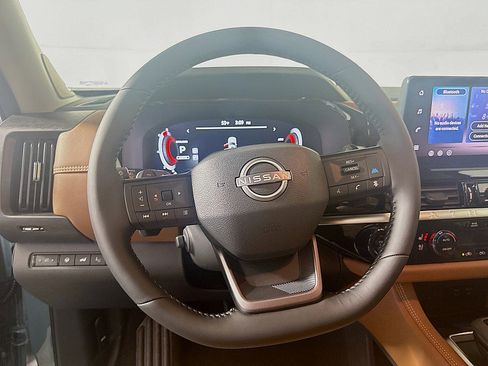 New 2026 Nissan Pathfinder Platinum image 24