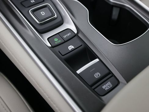 Used 2021 Honda Accord EX-L image 18