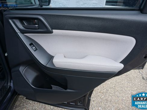 Used 2014 Subaru Forester 2.5i image 22