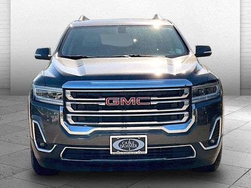 Used 2020 GMC Acadia SLT FWD image 2