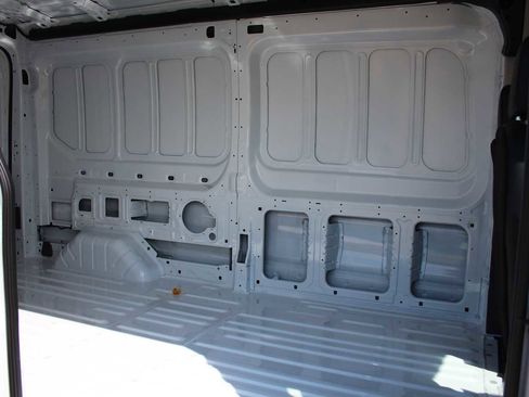 New 2026 Ford Transit 250 image 33