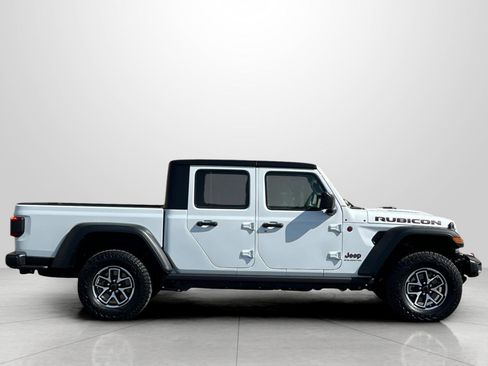 Certified 2025 Jeep Gladiator Rubicon image 4