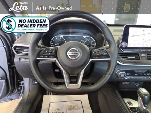 Used 2019 Nissan Altima 2.5 SL FWD image 12