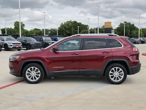 Used 2019 Jeep Cherokee Latitude w/ Popular Appearance Group FWD image 5