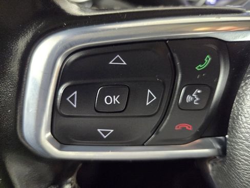 Used 2021 Jeep Wrangler Unlimited Sahara AWD/4WD image 19