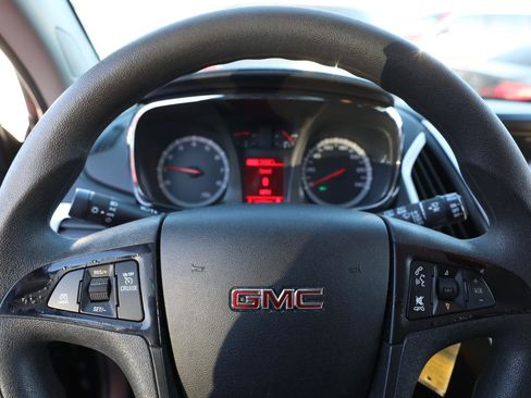 Used 2016 GMC Terrain SLE image 21