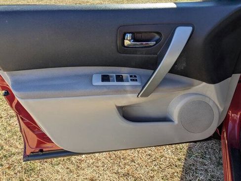 Used 2012 Nissan Rogue S w/ Special Edition Pkg image 12