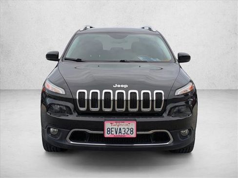 Used 2016 Jeep Cherokee Limited FWD image 2