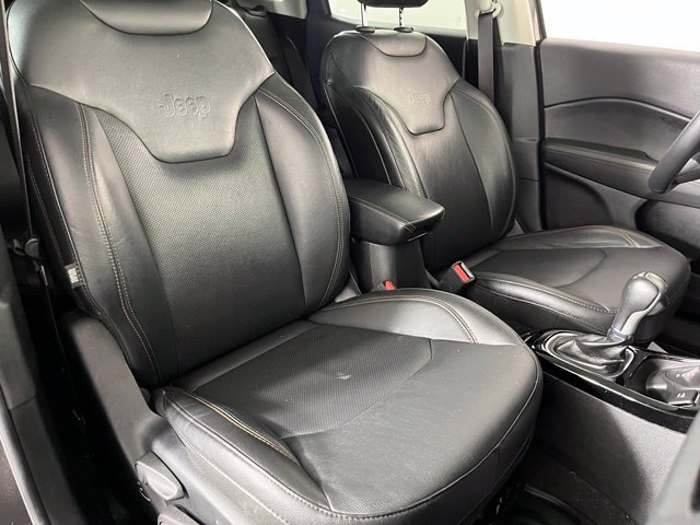 Used 2018 Jeep Compass Limited w/ Navigation Group AWD/4WD image 39