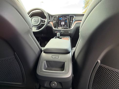 New 2026 Volvo V60 B5 Cross Country Plus w/ Climate Package image 11