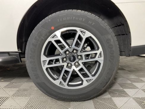 New 2026 Ford Expedition Active RWD image 10