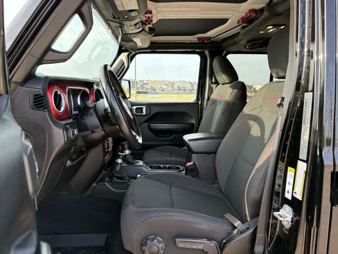 Used 2020 Jeep Gladiator Rubicon w/ Trailer Tow Package image 37