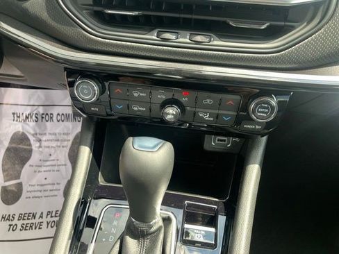 New 2026 Jeep Compass Limited AWD/4WD image 17
