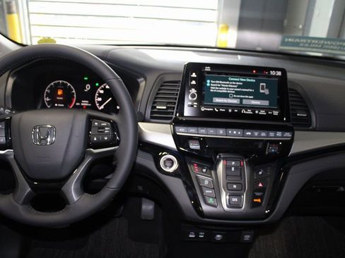 New 2026 Honda Odyssey Touring image 35
