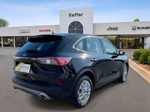 Used 2020 Ford Escape S FWD image 4
