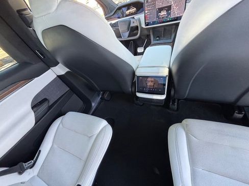 Used 2022 Tesla Model X AWD/4WD image 38