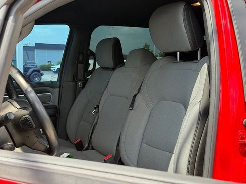 Used 2021 RAM 1500 Big Horn AWD/4WD image 13