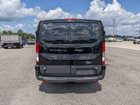 Used 2018 Ford Transit 350 XL RWD image 5
