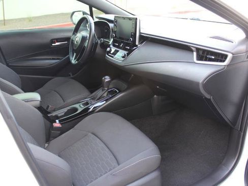 Used 2021 Toyota Corolla SE FWD image 20