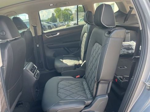 New 2026 Volkswagen Atlas SEL Premium R-Line image 28
