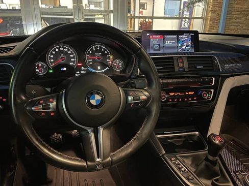 Used 2020 BMW M4 Coupe w/ Competition Package image 21