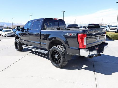 Used 2018 Ford F350 Lariat image 4