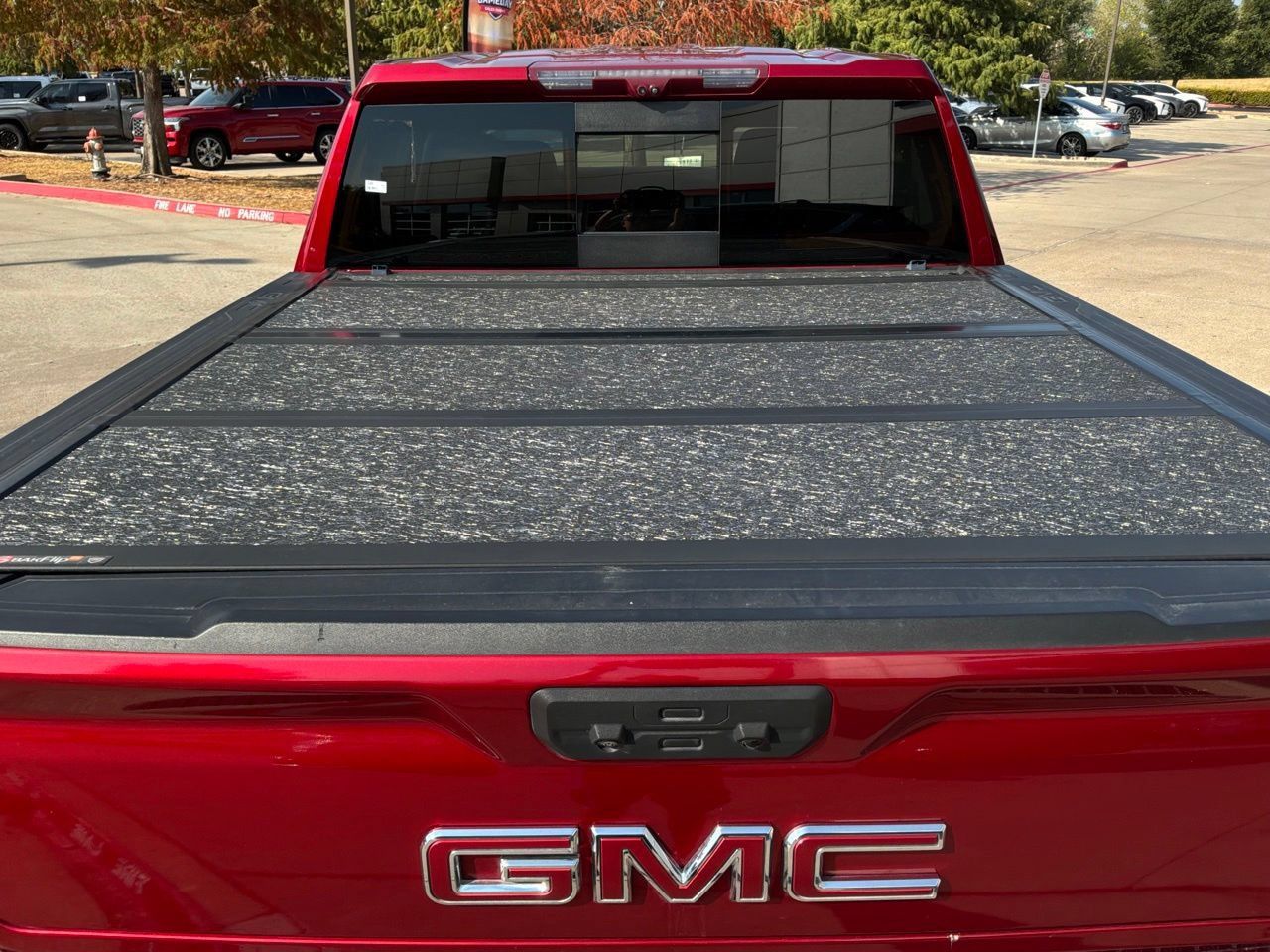 Used 2023 GMC Sierra 1500 Denali w/ Technology Package AWD/4WD image 12