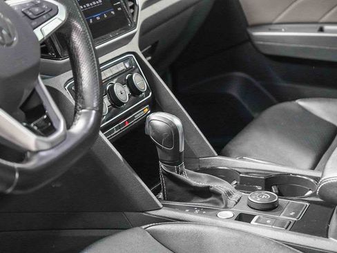 Used 2021 Volkswagen Atlas SEL R-Line image 24