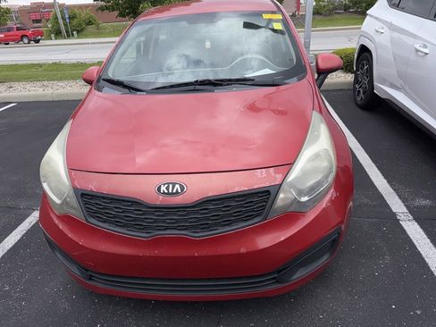 Used 2013 Kia Rio LX w/ PWR Pkg FWD image 2