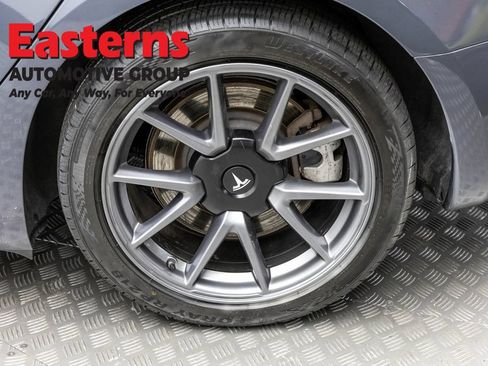 Used 2023 Tesla Model 3 Standard Range RWD image 8