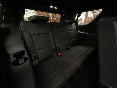 Used 2023 Chevrolet Tahoe RST image 31