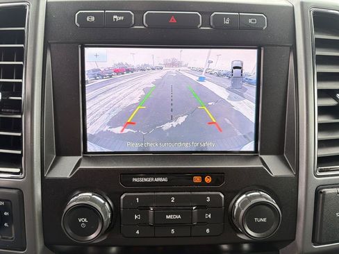 Used 2020 Ford F350 XLT w/ XLT Premium Package image 19