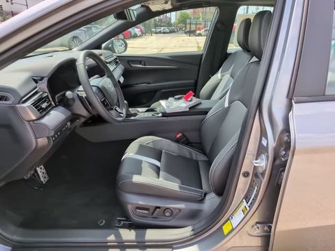 Used 2026 Toyota Camry SE w/ Multimedia Upgrade Package FWD image 12