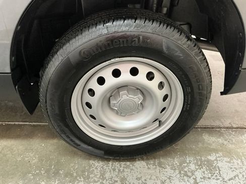 Used 2025 Ford Maverick XL FWD image 10