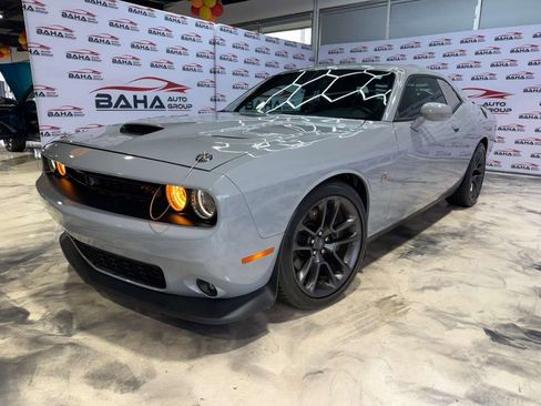 Used 2021 Dodge Challenger R/T Scat Pack w/ Driver Convenience Group image 2