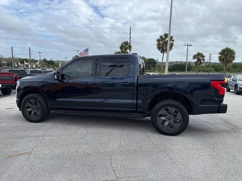 Used 2024 Ford F150 Lightning Lariat image 4